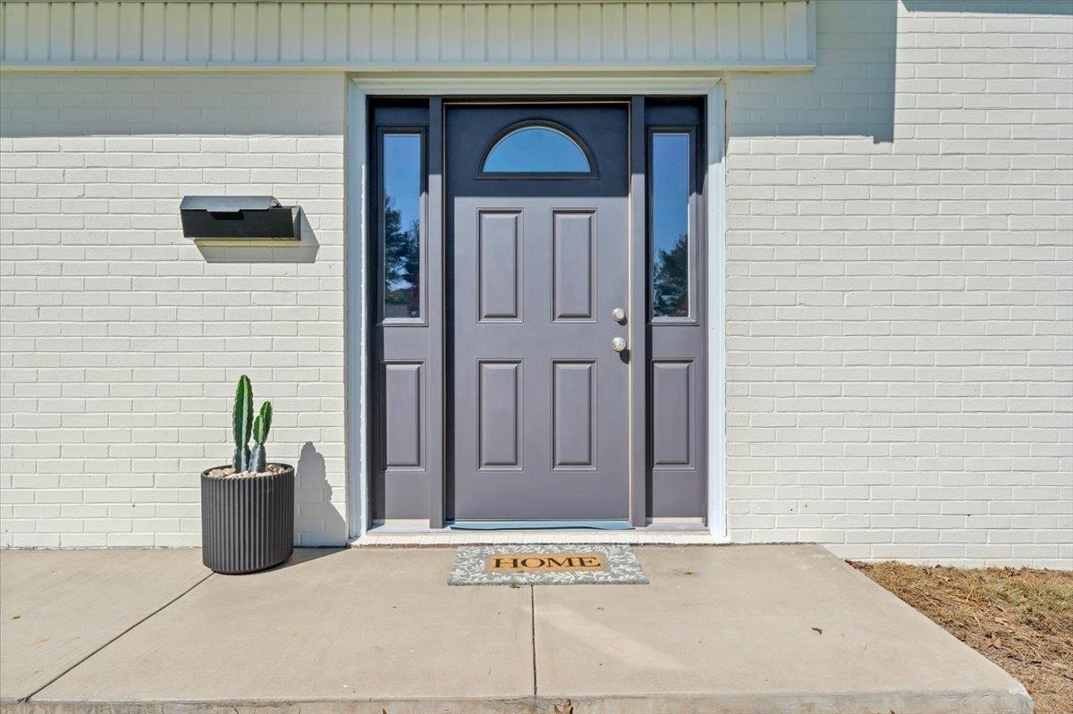 825 N 18th Street Wytheville VA 24382
