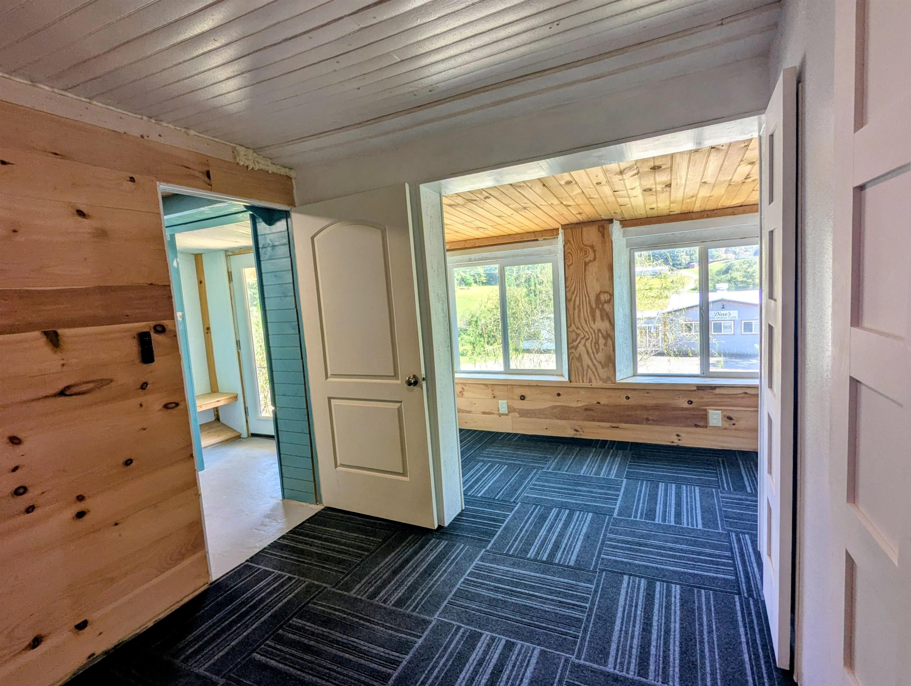 4938 Floyd Highway S Willis VA 24380
