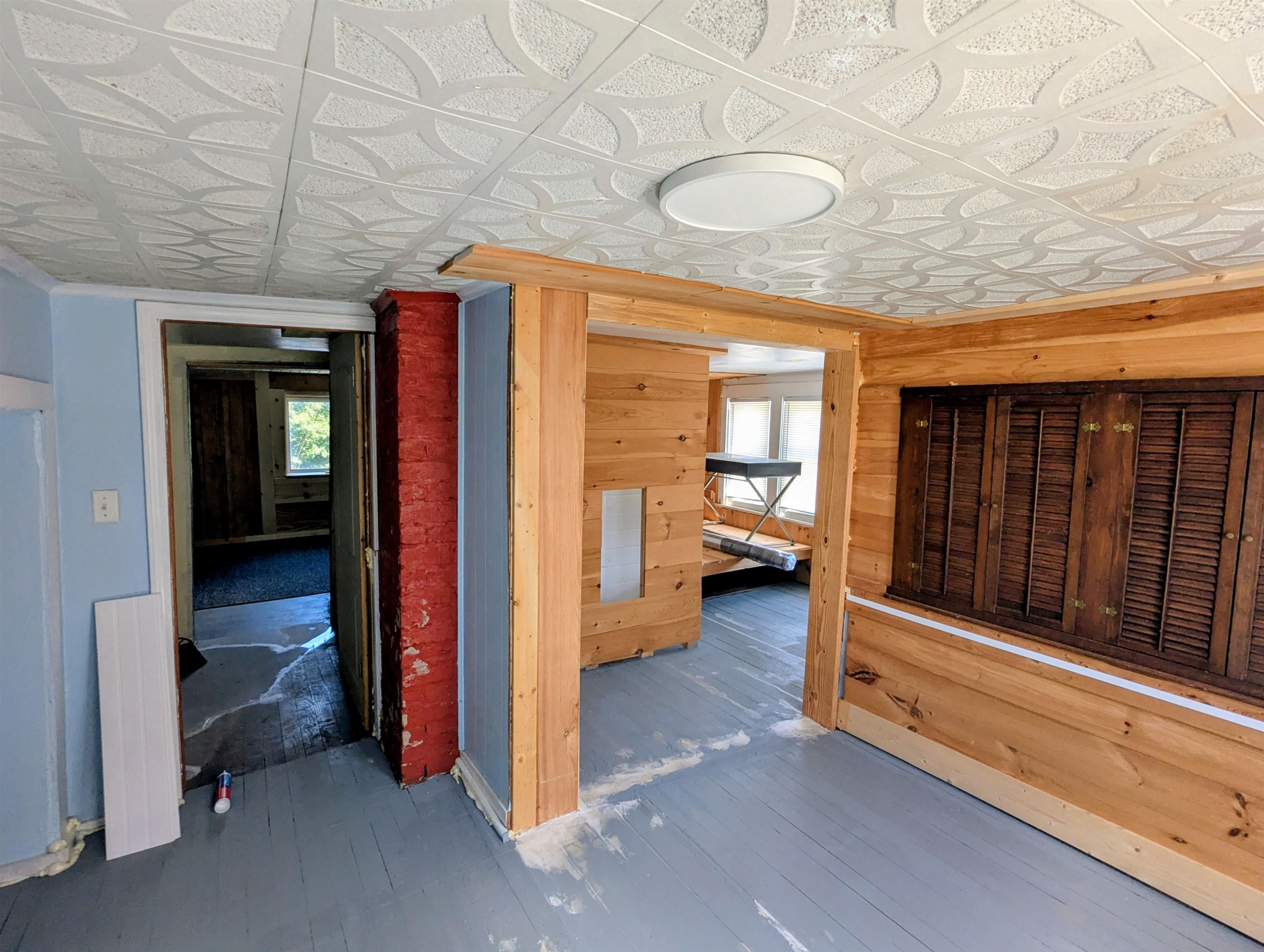 4938 Floyd Highway S Willis VA 24380