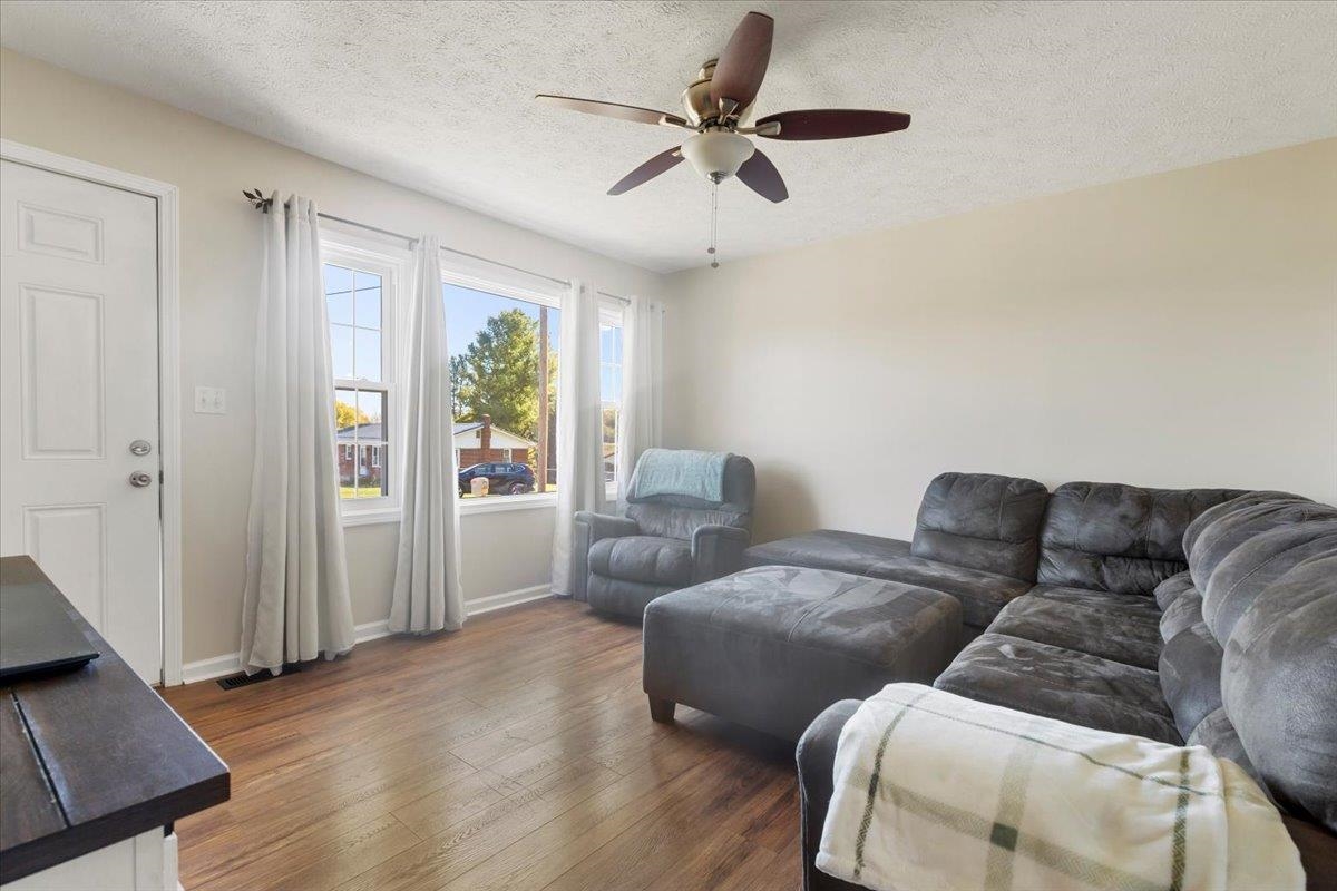 5651 Locust Drive Dublin VA 24084