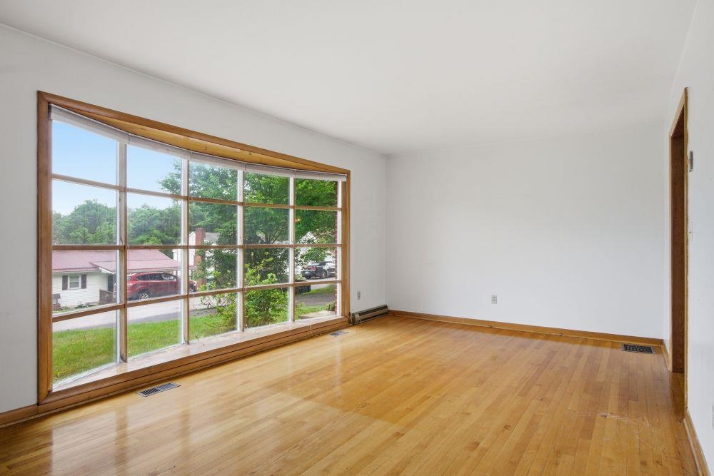 306 Crile Lane Pearisburg VA 24134