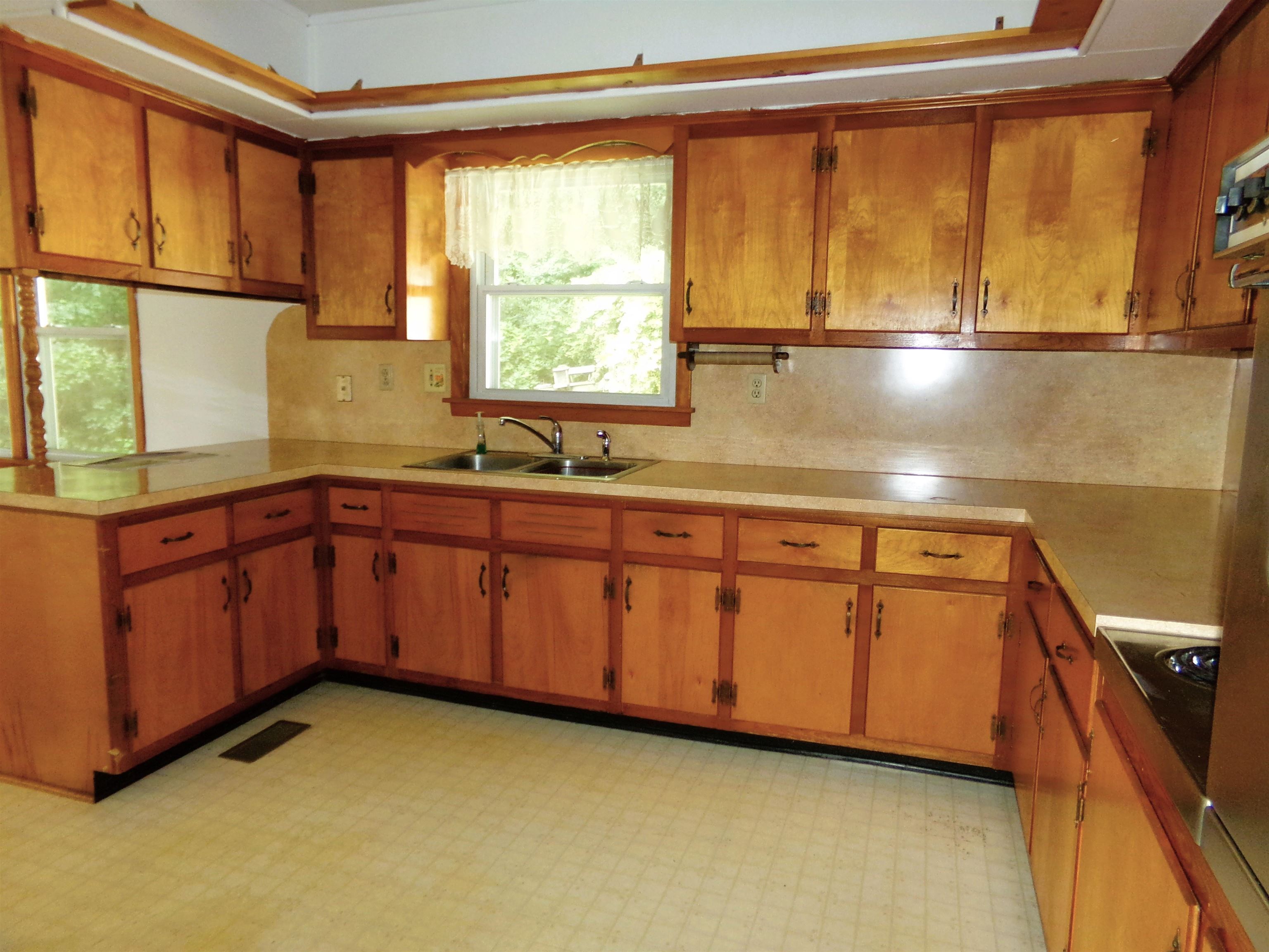 306 Crile Lane Pearisburg VA 24134