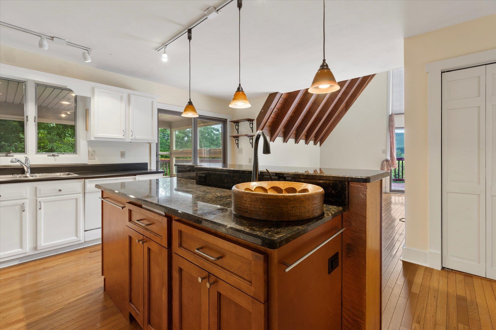 7720 Newport Road Catawba VA 24070