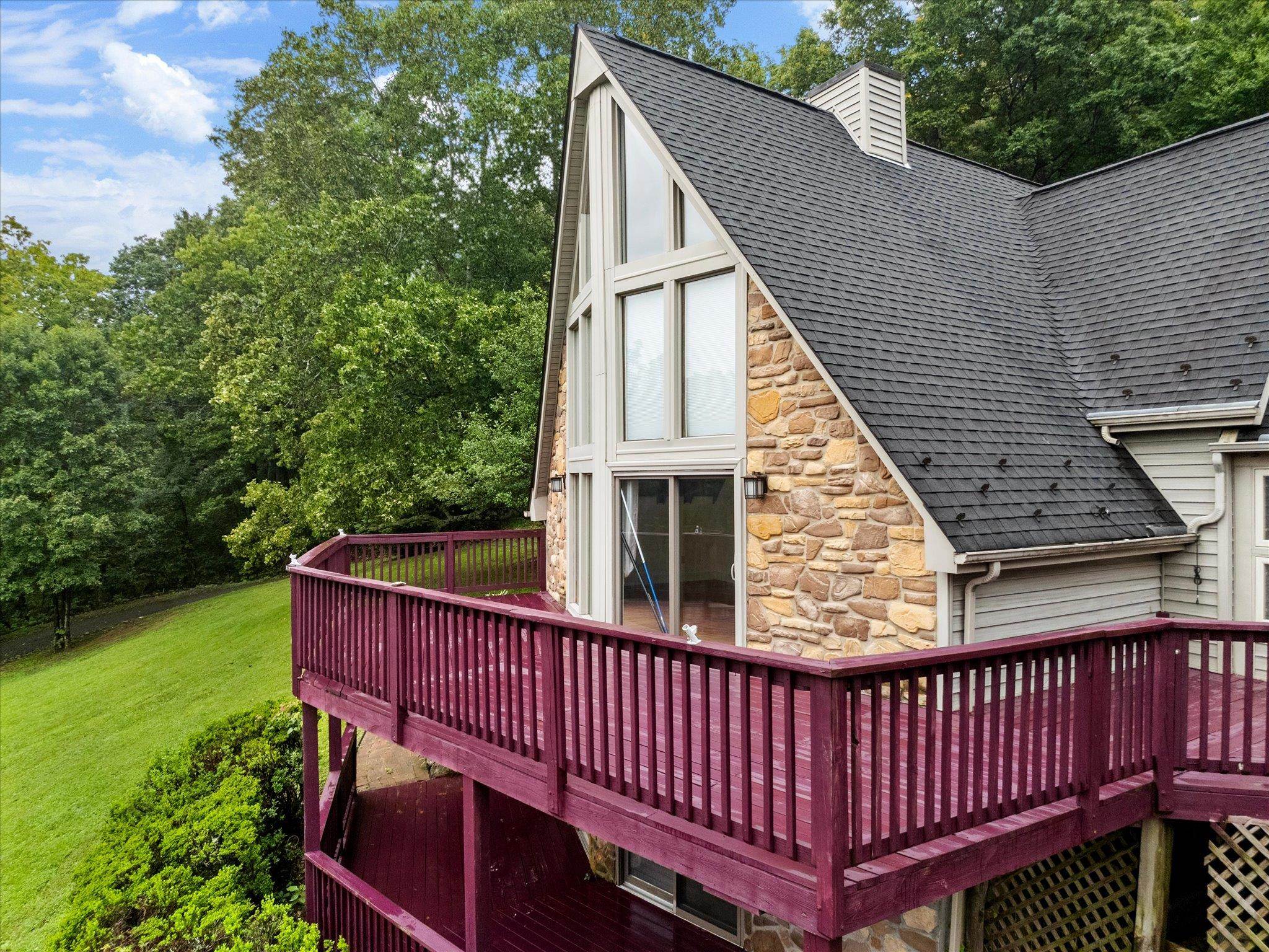 7720 Newport Road Catawba VA 24070