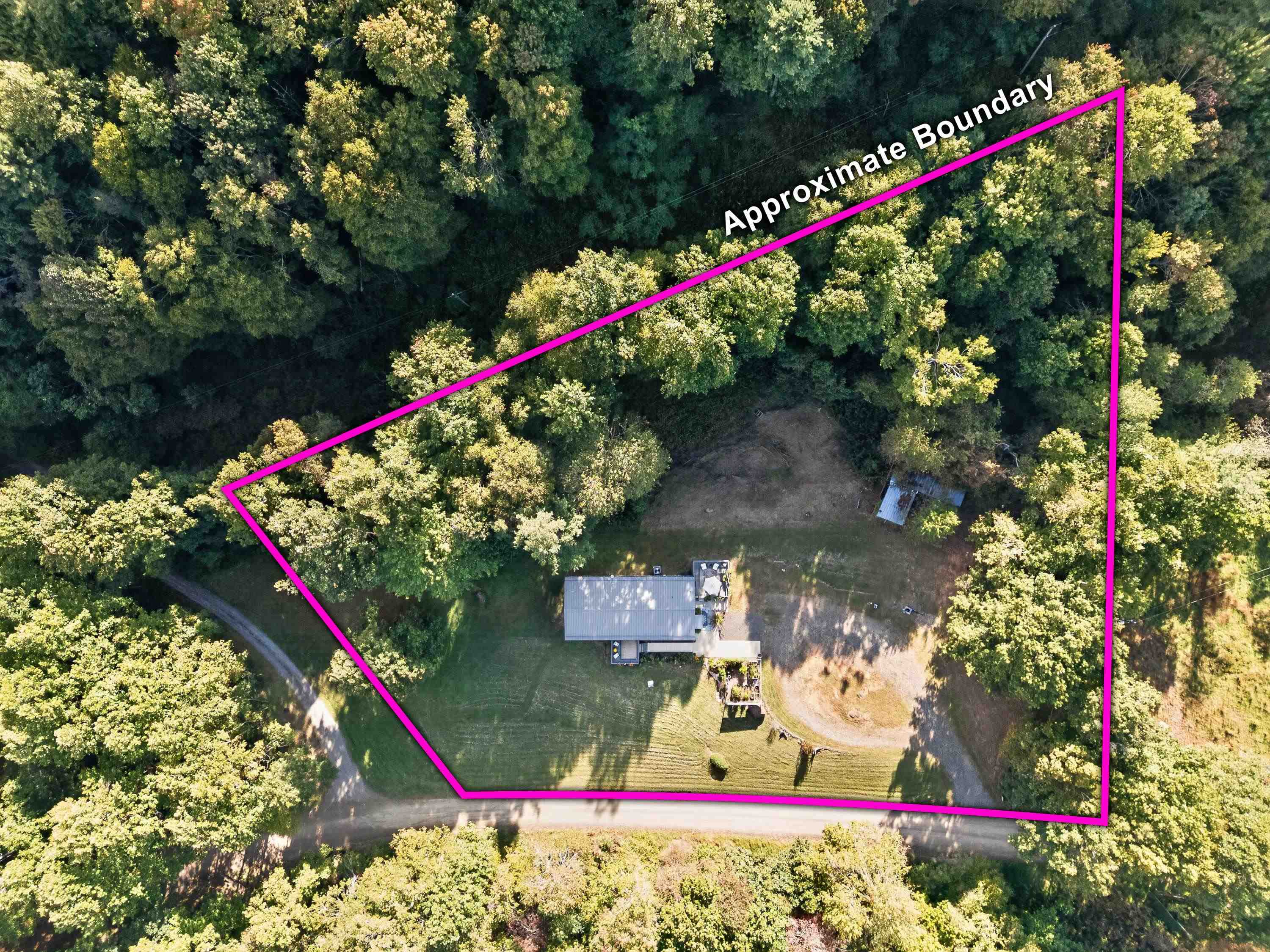 1310 Reedsville Road NW Floyd VA 24091