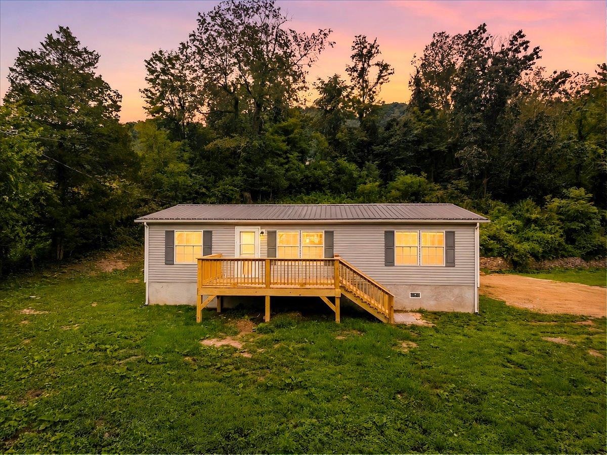 2828 Raleigh Circle Shawsville VA 24162
