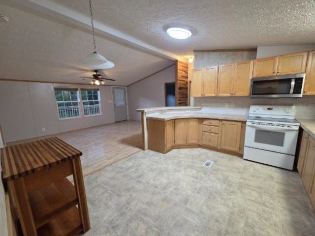 2828 Raleigh Circle Shawsville VA 24162