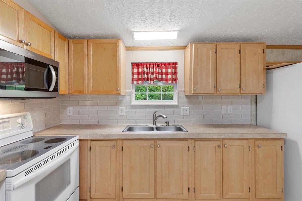 2828 Raleigh Circle Shawsville VA 24162