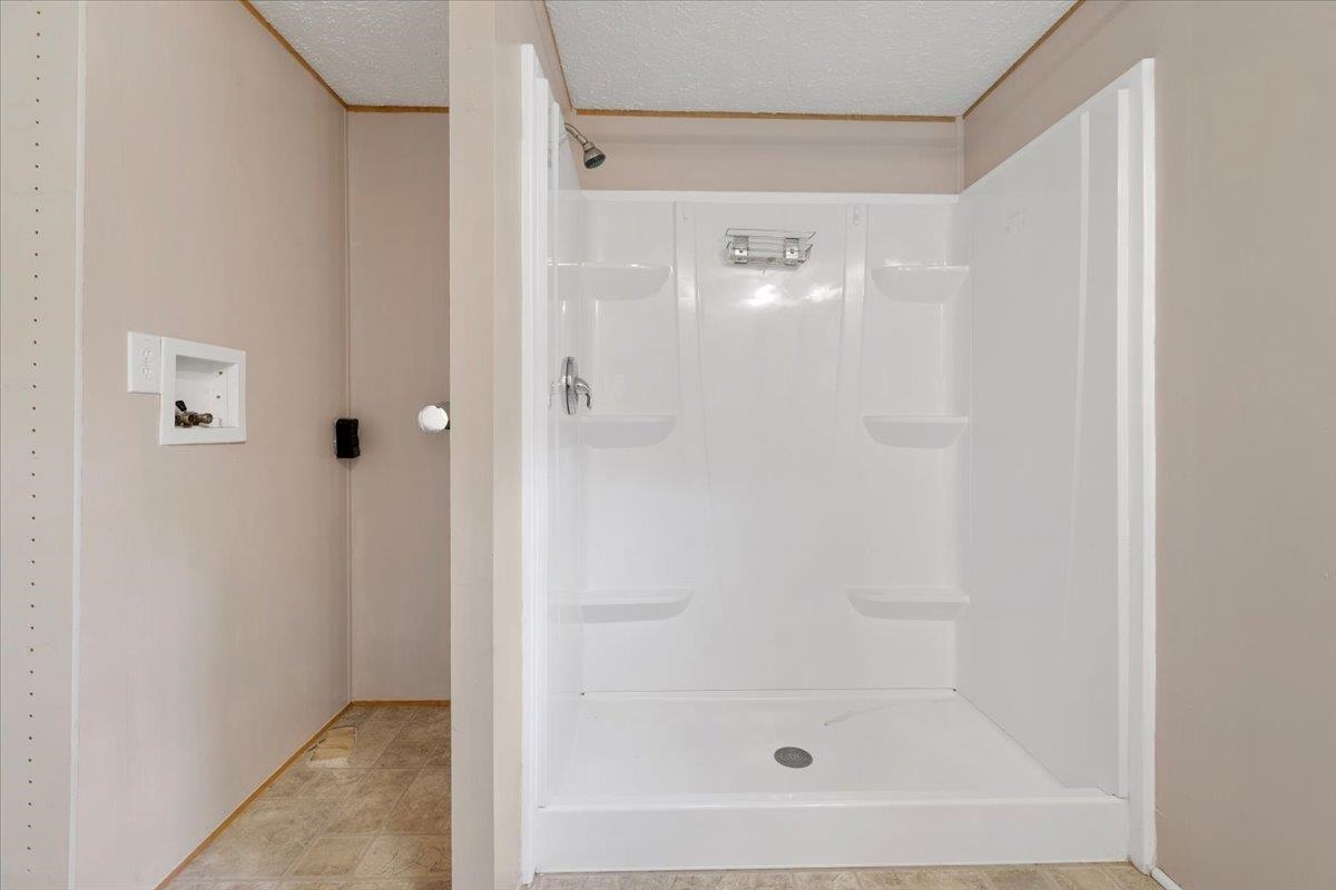 2828 Raleigh Circle Shawsville VA 24162