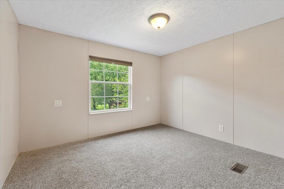 2828 Raleigh Circle Shawsville VA 24162