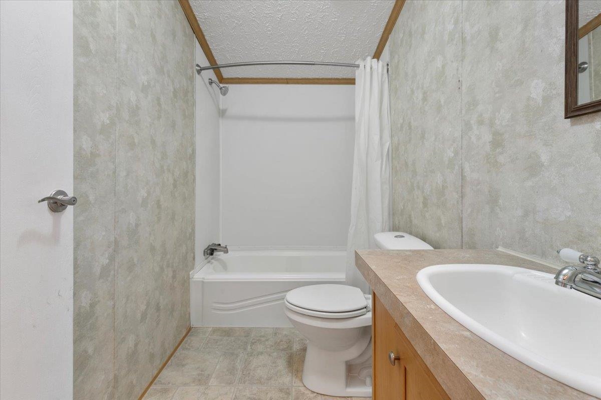2828 Raleigh Circle Shawsville VA 24162