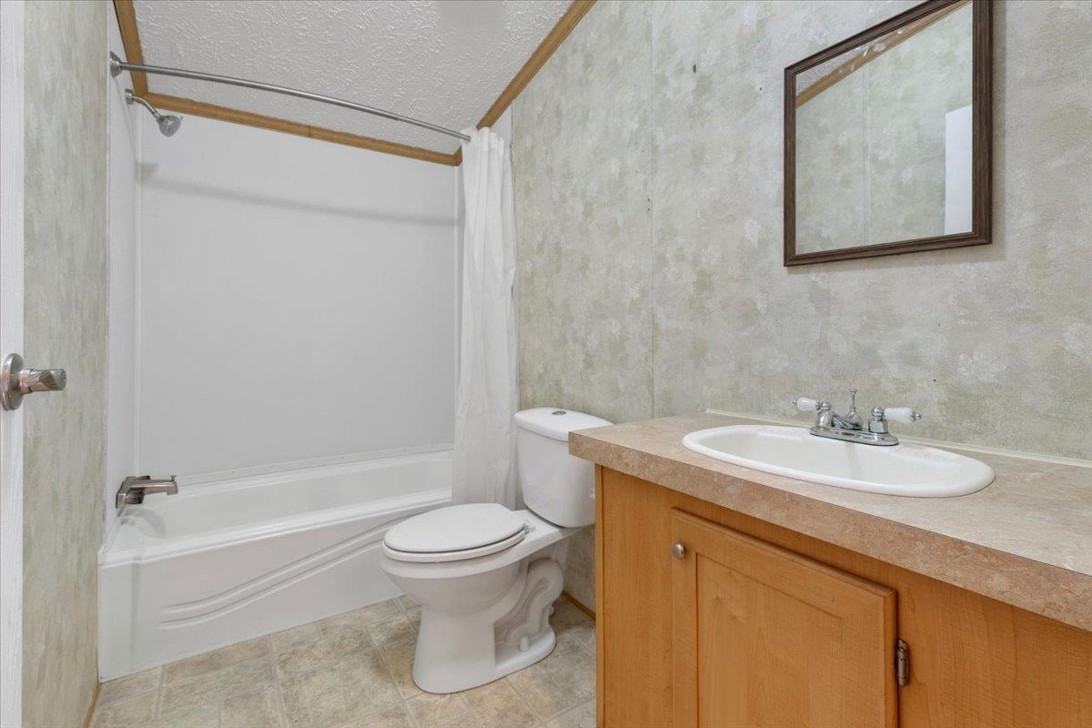 2828 Raleigh Circle Shawsville VA 24162