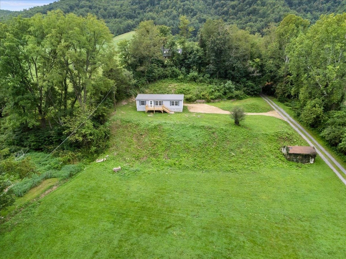 2828 Raleigh Circle Shawsville VA 24162