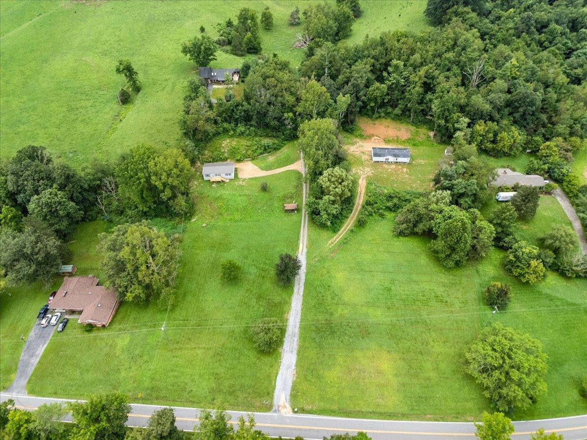 2828 Raleigh Circle Shawsville VA 24162