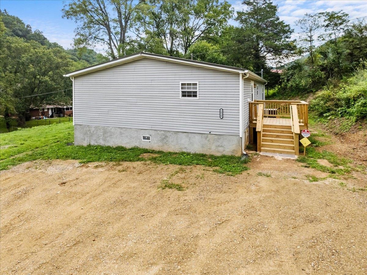 2828 Raleigh Circle Shawsville VA 24162