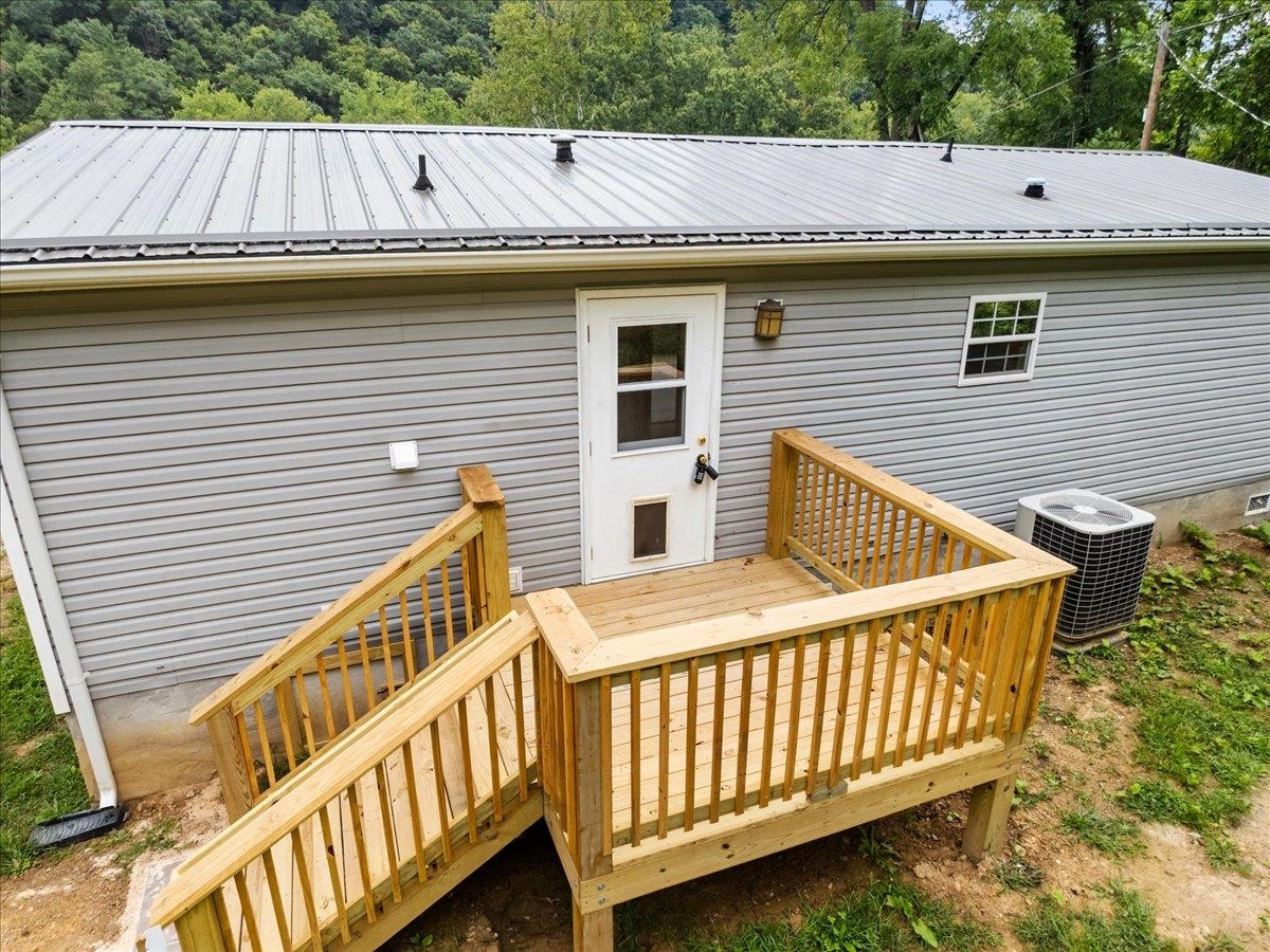 2828 Raleigh Circle Shawsville VA 24162