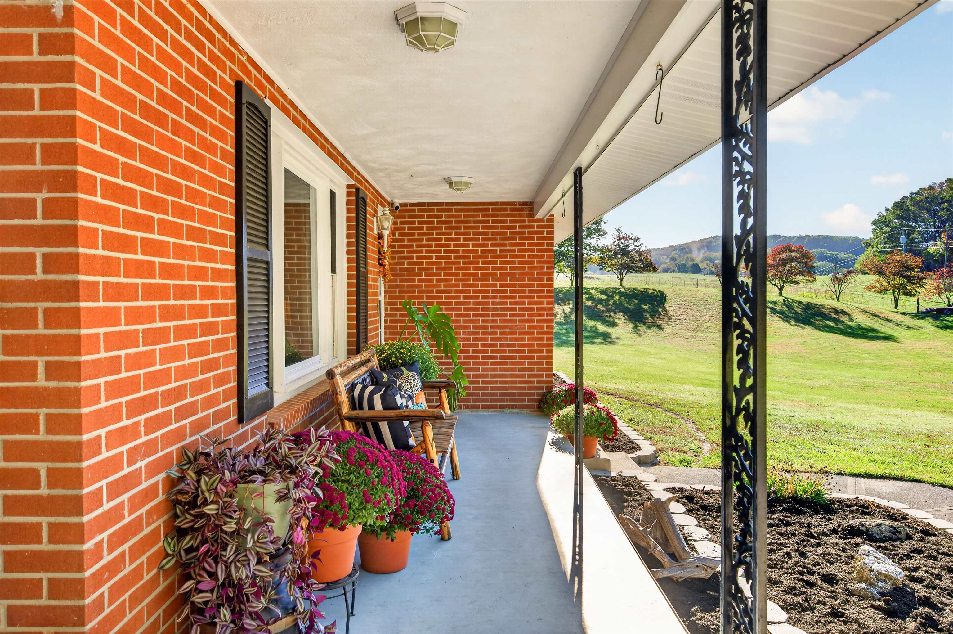 4350 Burma Road Radford VA 24141