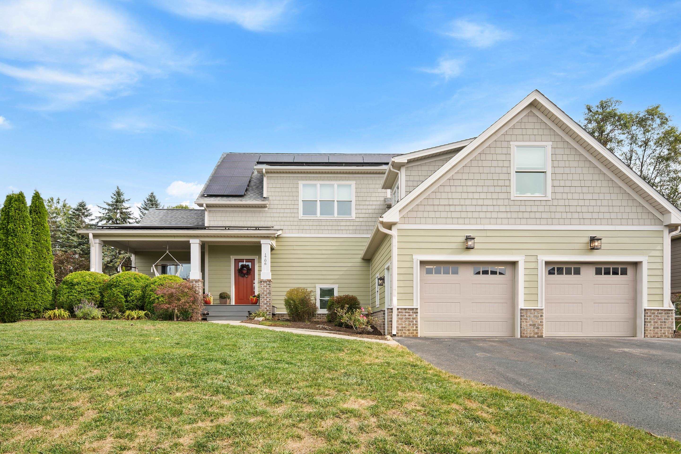 1706 Asher Lane Blacksburg VA 24060