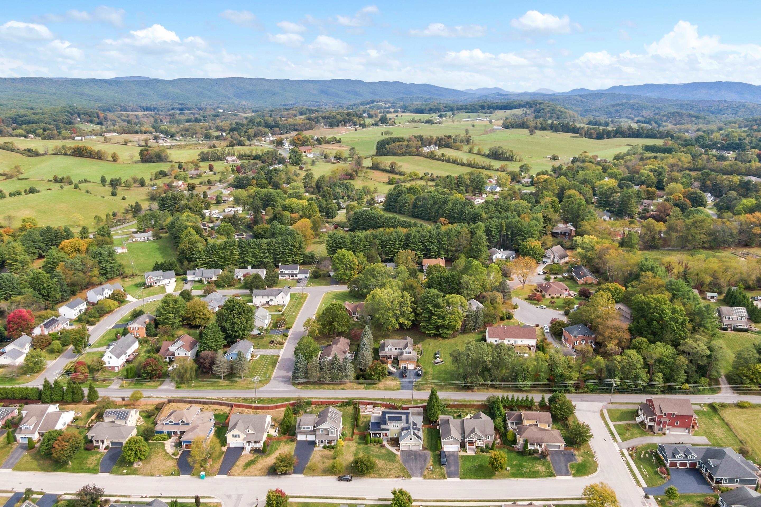 1706 Asher Lane Blacksburg VA 24060