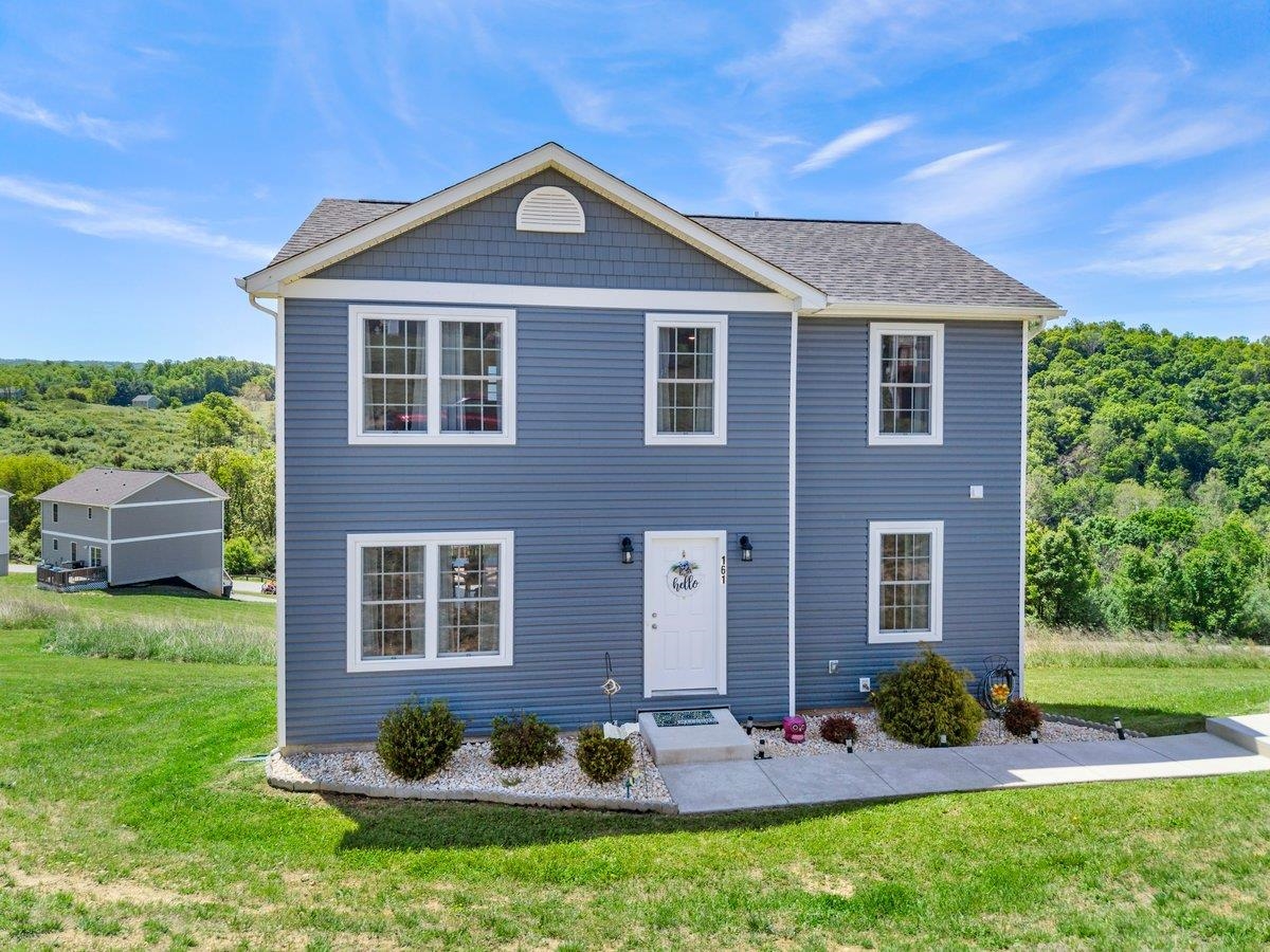 161 Prairie View Lane Pembroke VA 24136