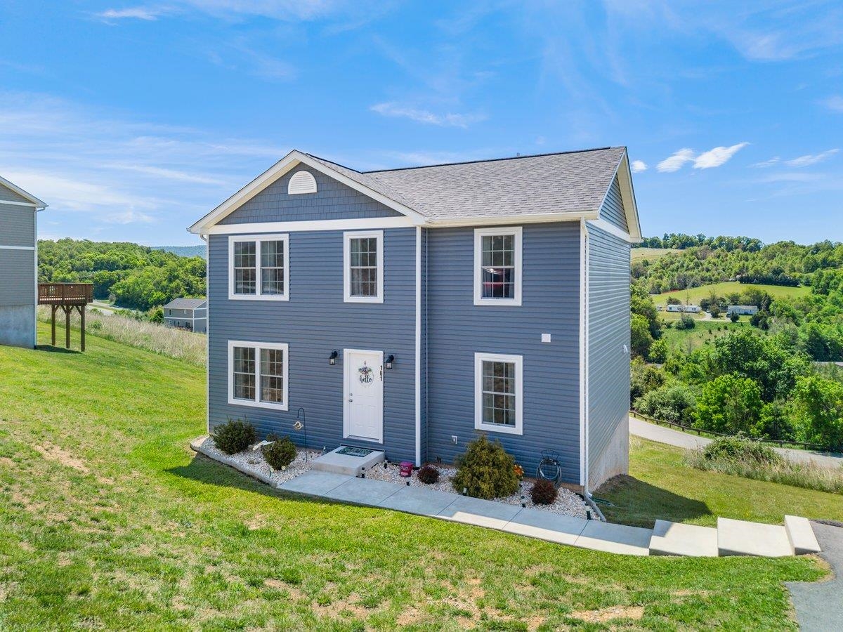 161 Prairie View Lane Pembroke VA 24136