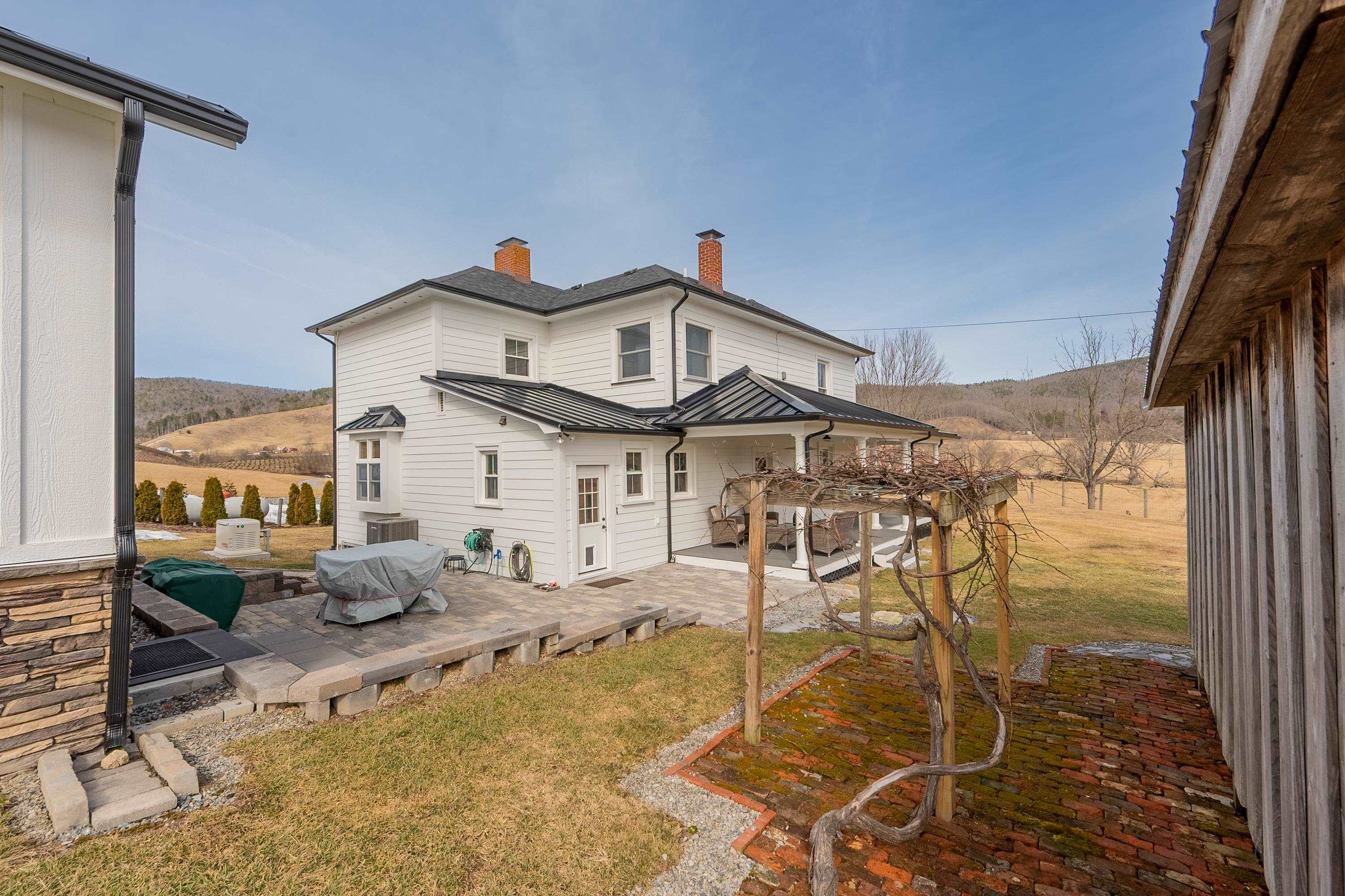 5297 Comers Rock Road Elk Creek VA 24326