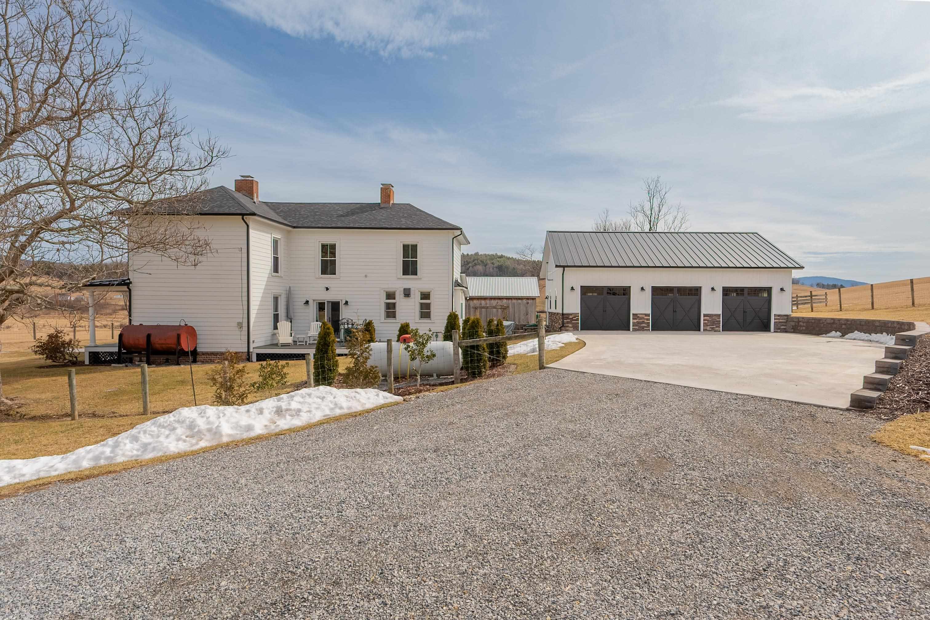 5297 Comers Rock Road Elk Creek VA 24326