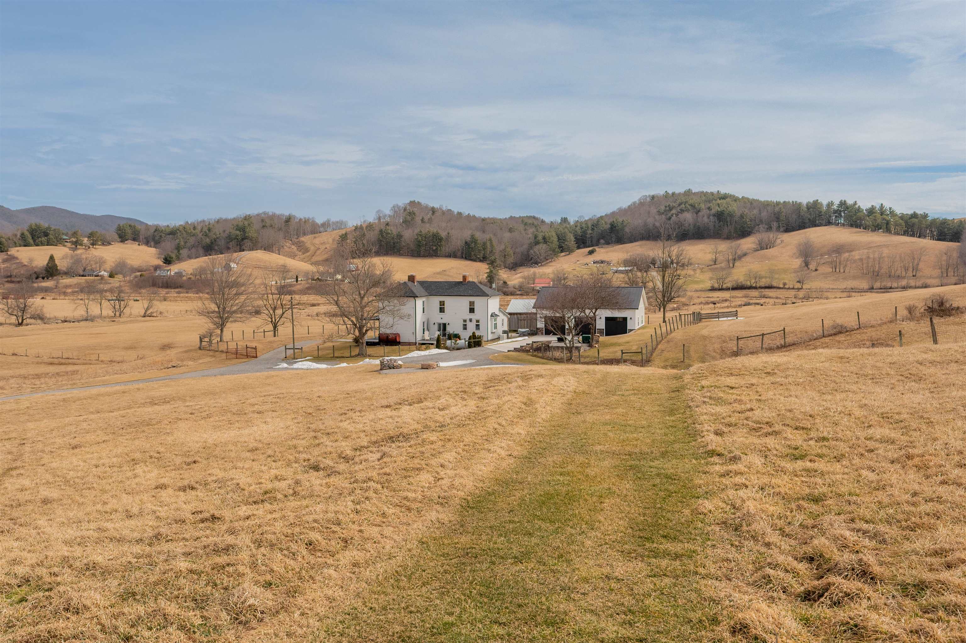 5297 Comers Rock Road Elk Creek VA 24326