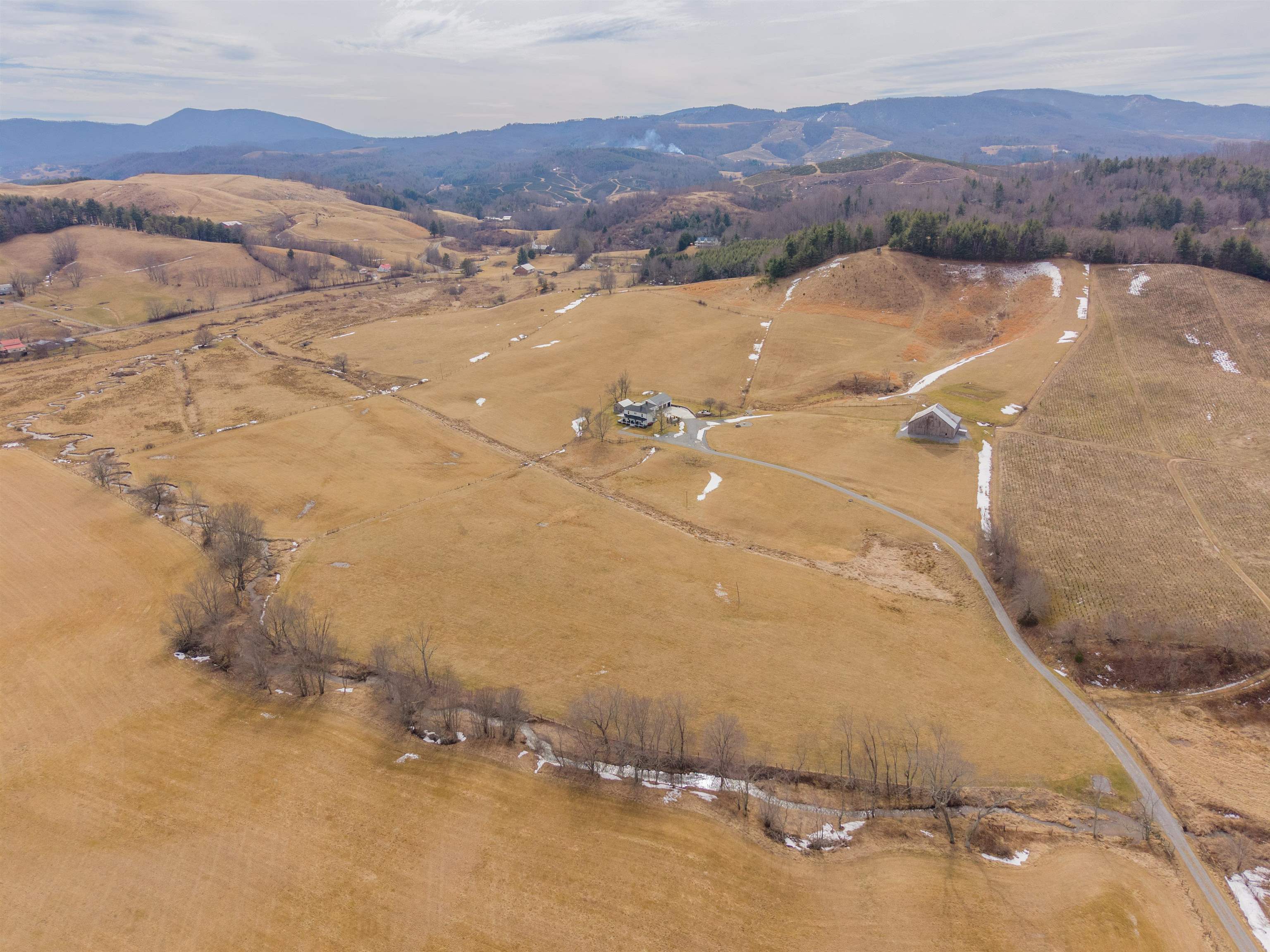 5297 Comers Rock Road Elk Creek VA 24326