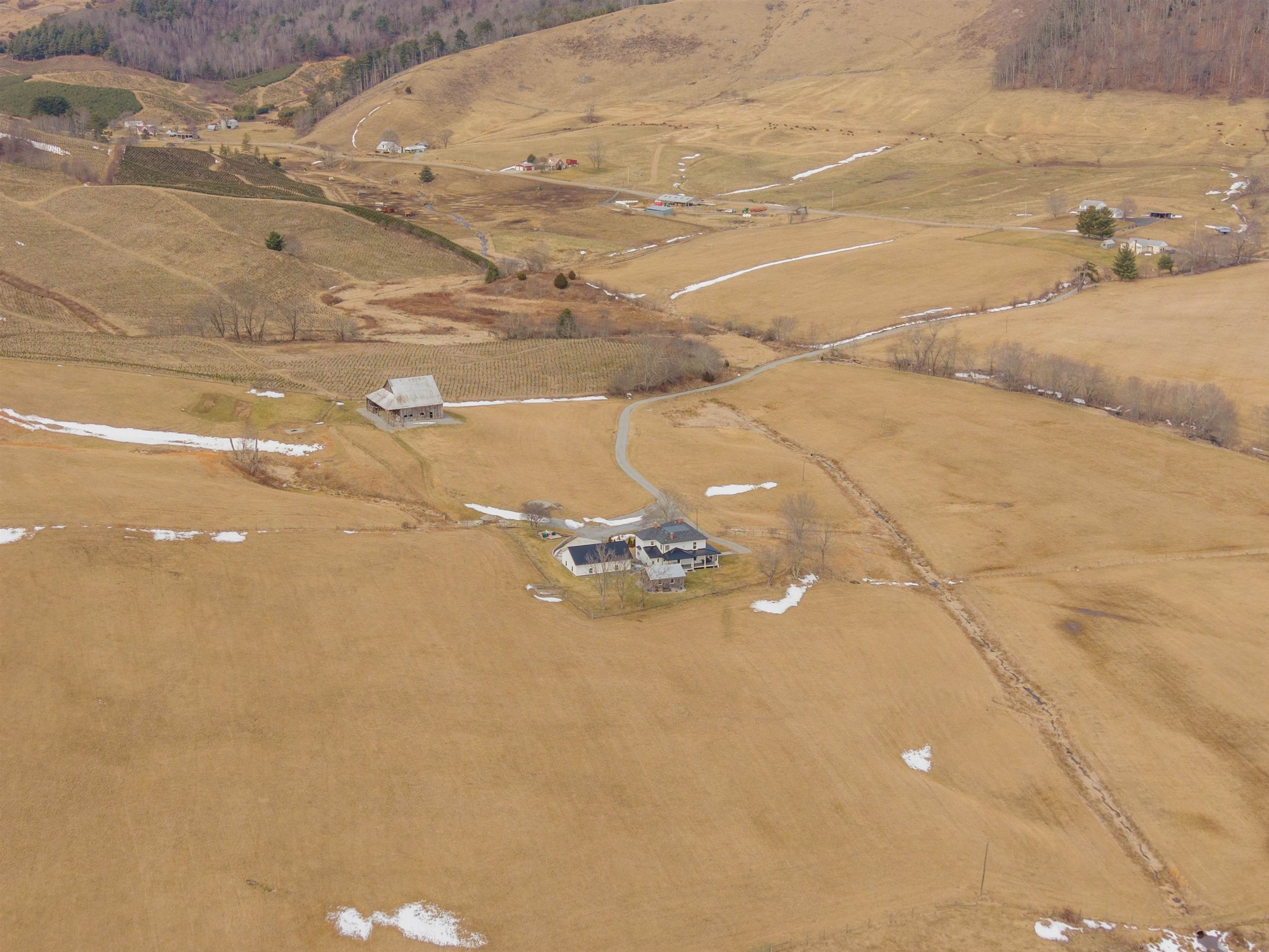 5297 Comers Rock Road Elk Creek VA 24326