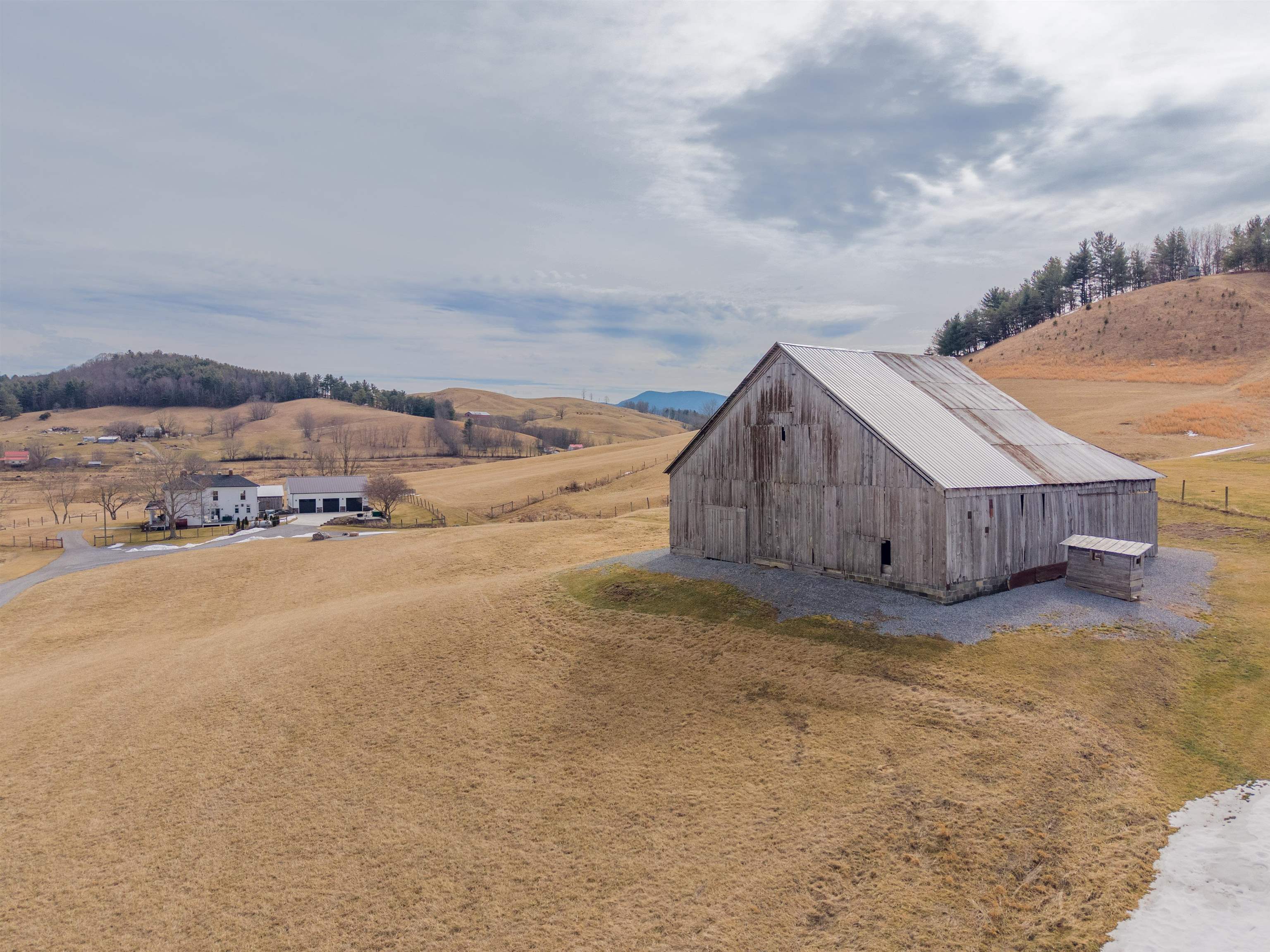 5297 Comers Rock Road Elk Creek VA 24326