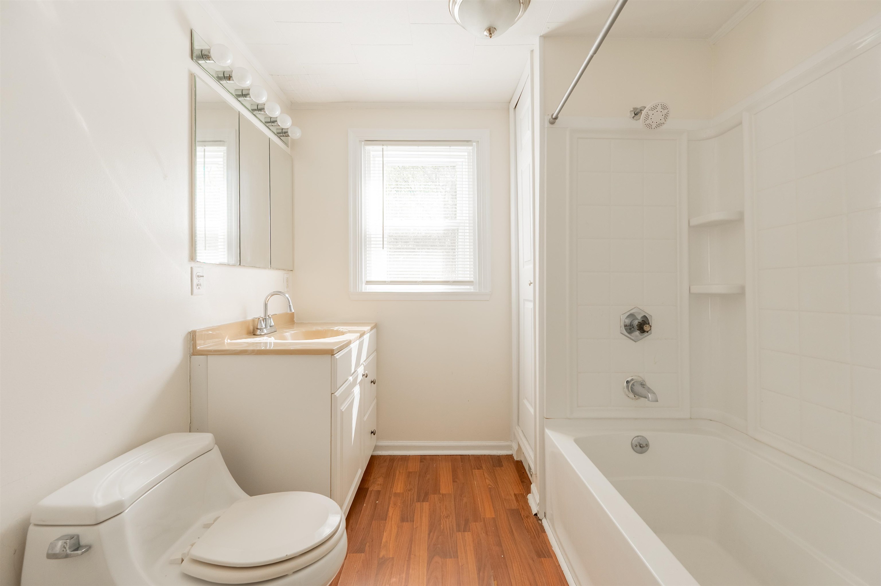 102 Peck Street Pembroke VA 24136