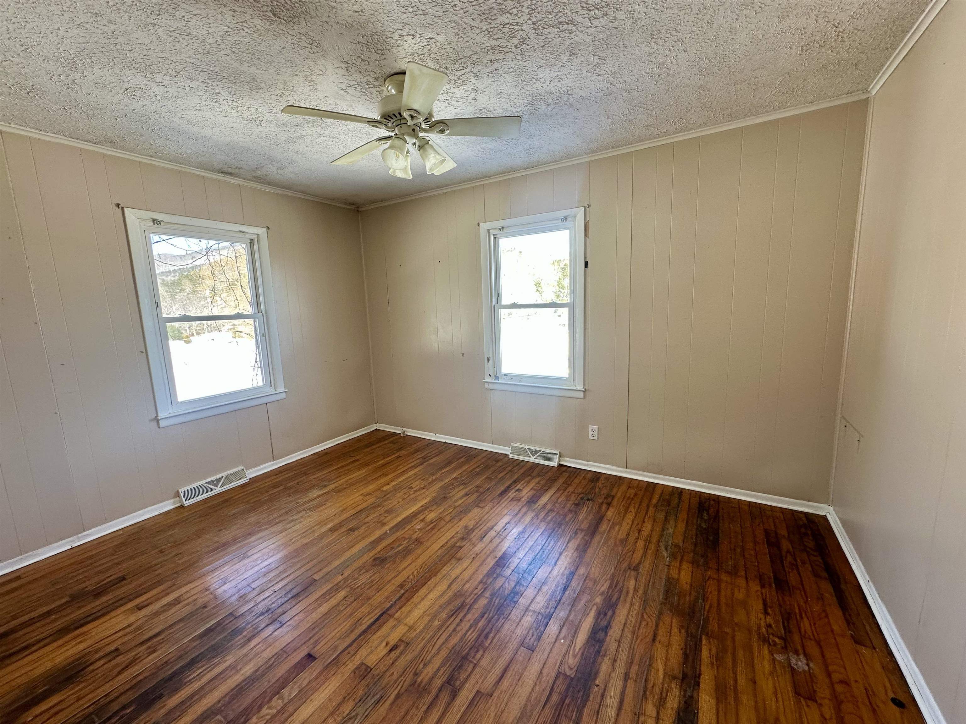 247 Piney Mountain Road Wytheville VA 24382