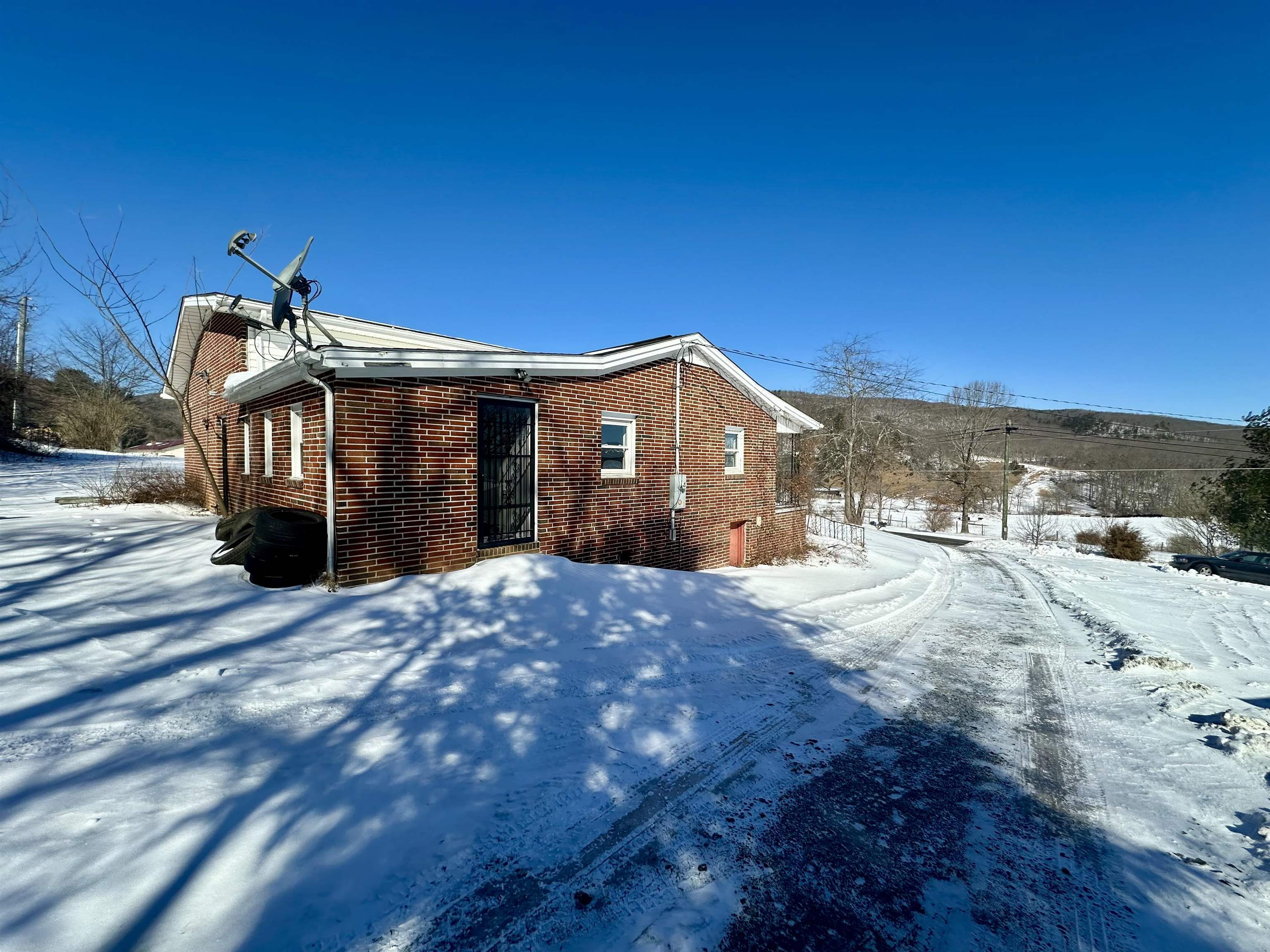 247 Piney Mountain Road Wytheville VA 24382