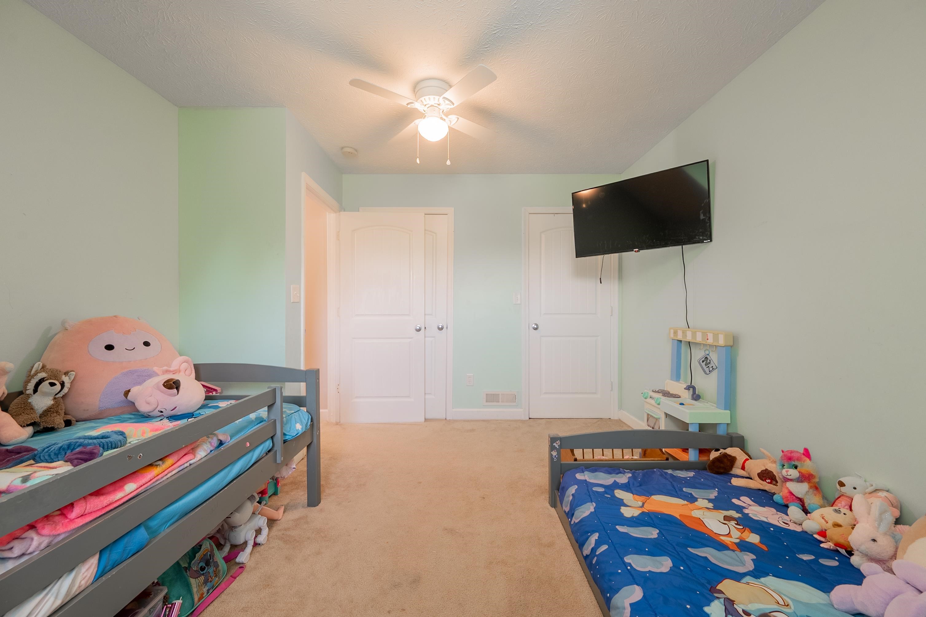 132 Nicks Knoll Lane Pembroke VA 24136