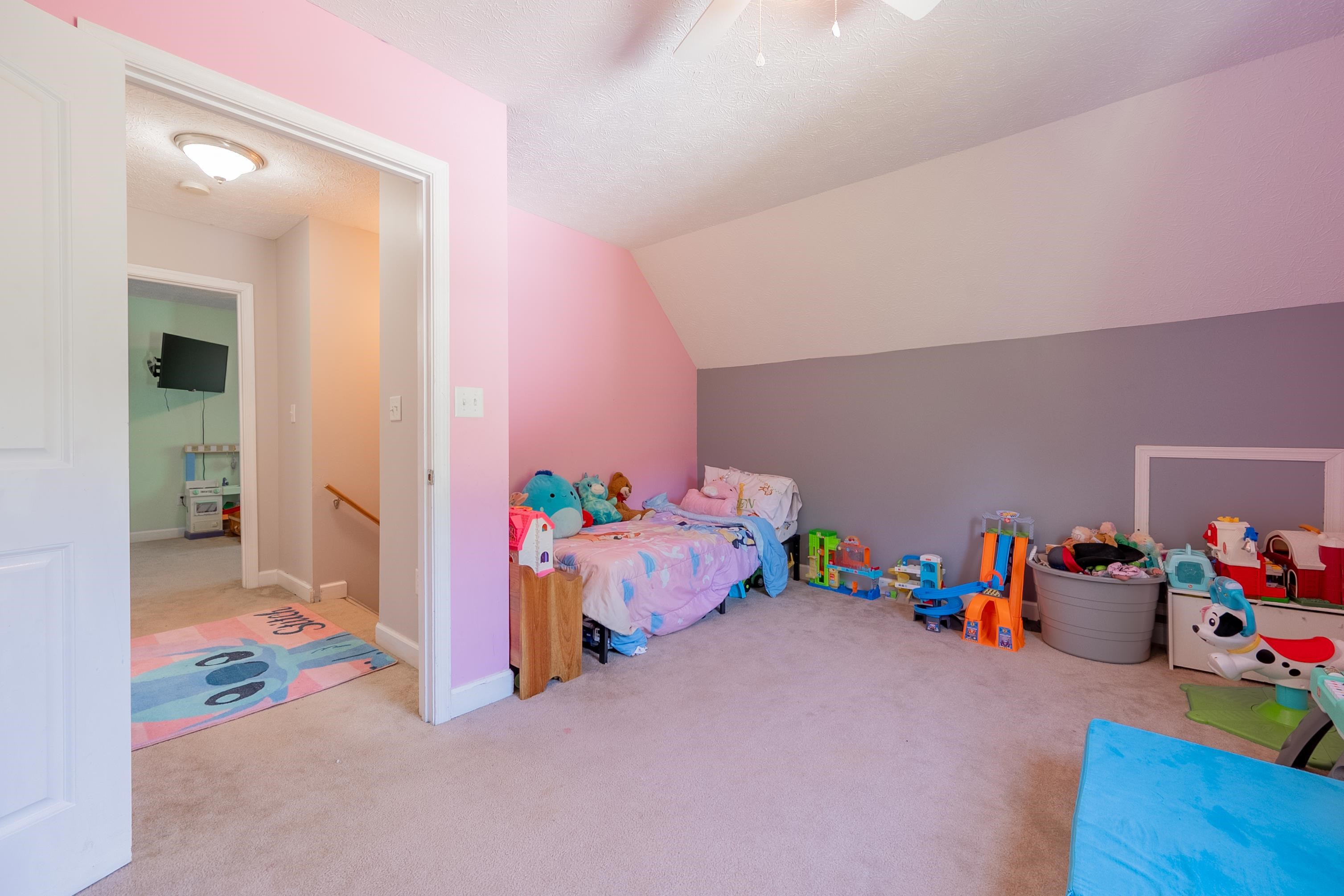 132 Nicks Knoll Lane Pembroke VA 24136