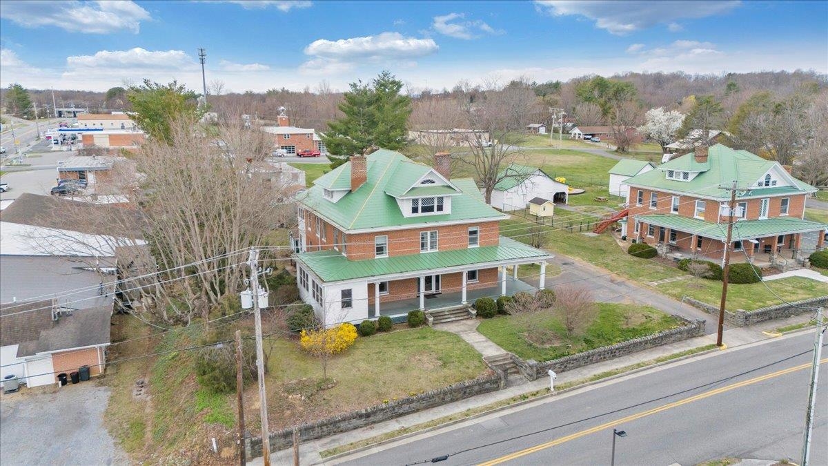 13 Giles Avenue Dublin VA 24084