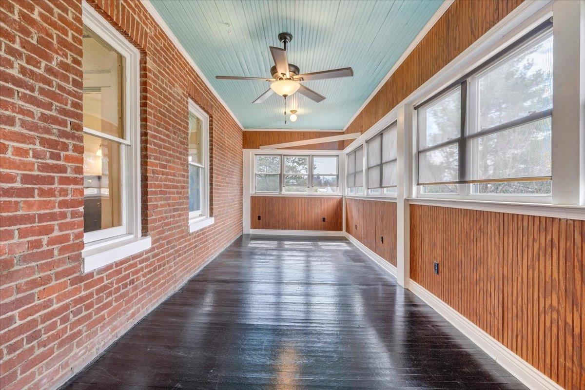 13 Giles Avenue Dublin VA 24084