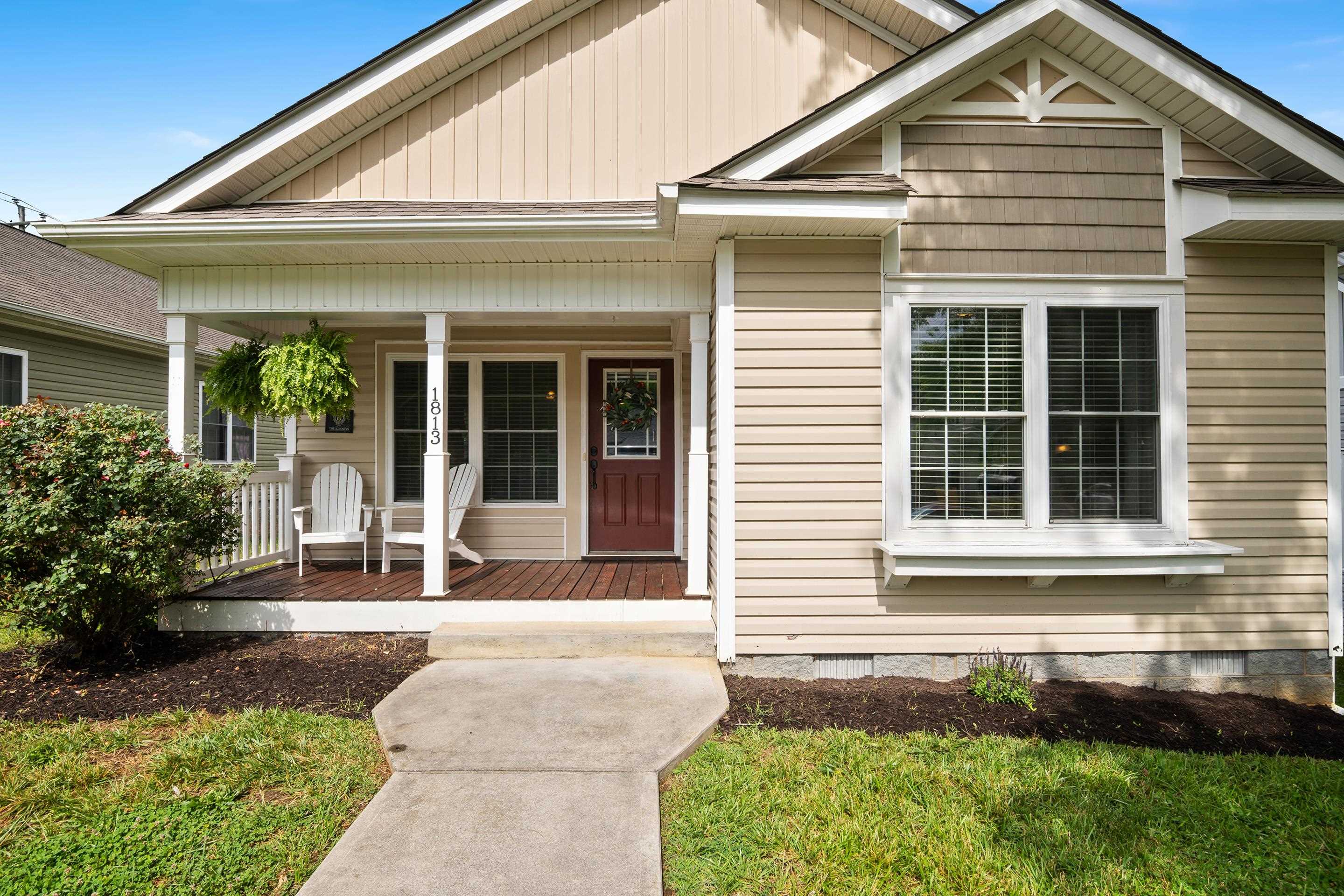 1813 3rd Street Radford VA 24141
