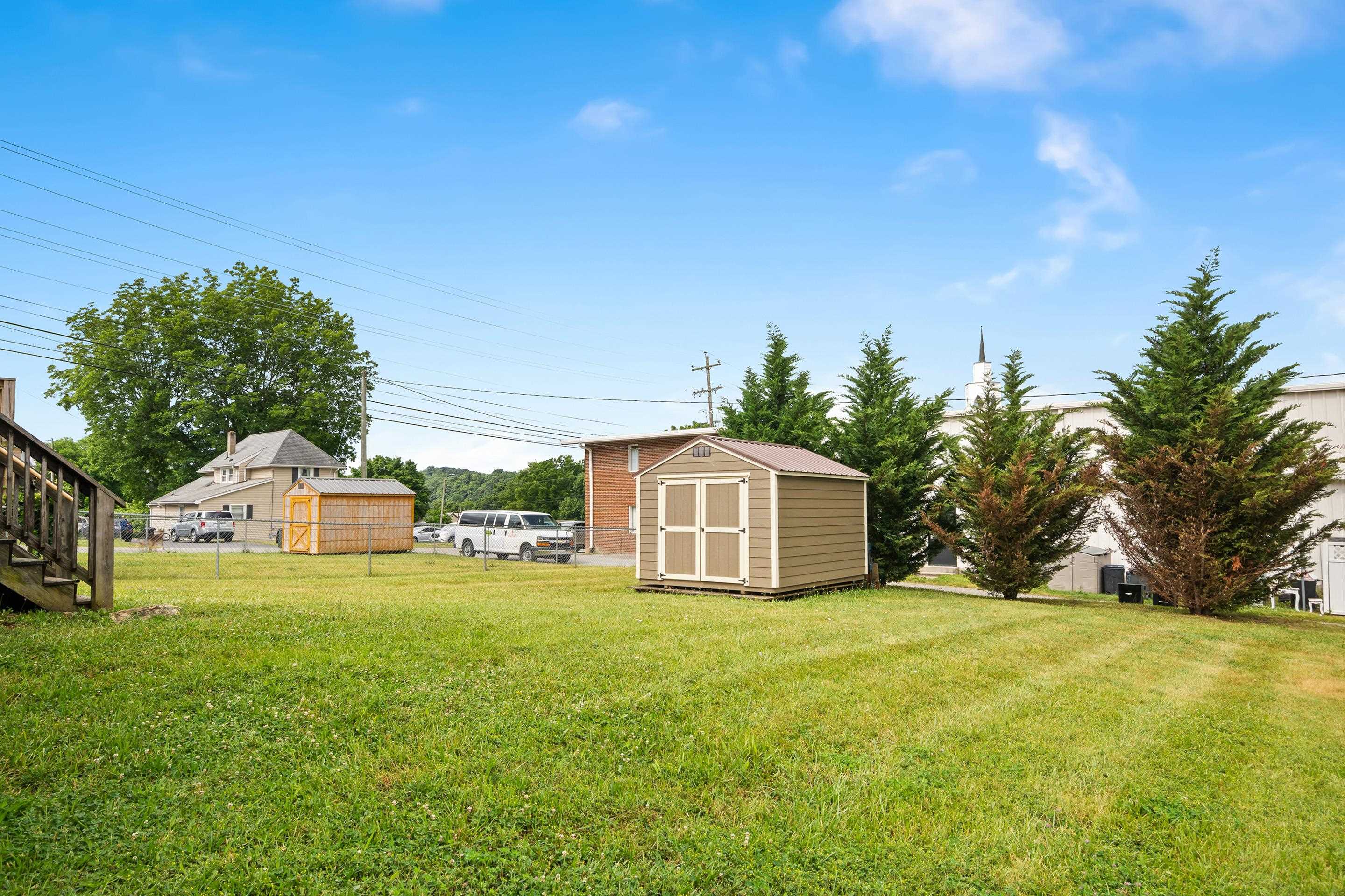 1813 3rd Street Radford VA 24141