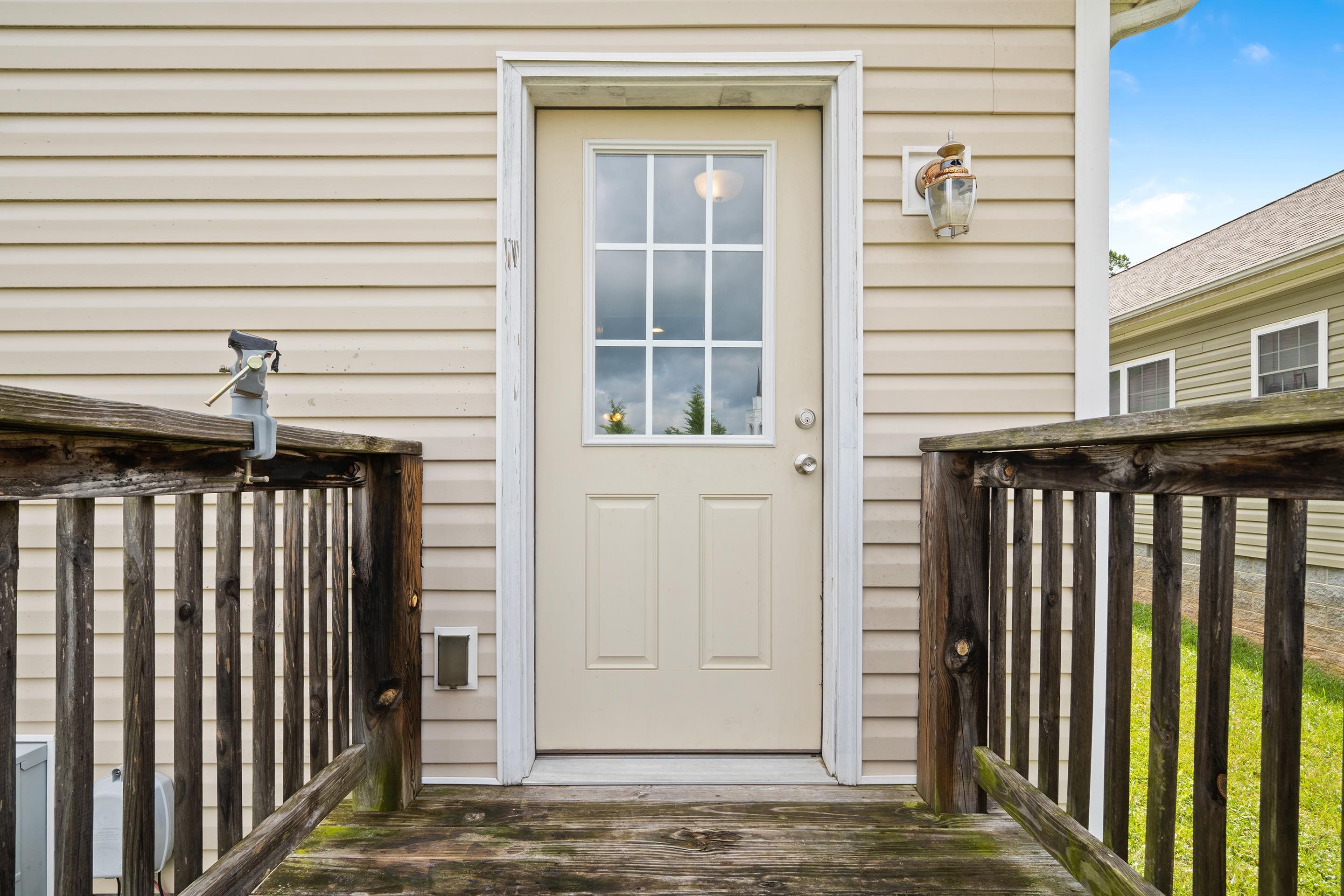 1813 3rd Street Radford VA 24141