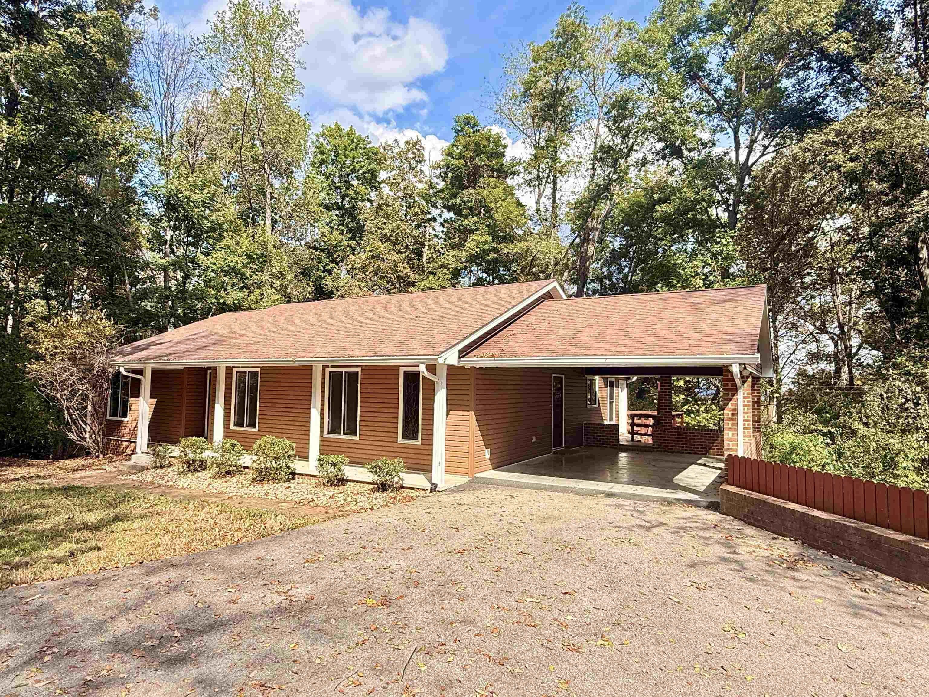 7401 Christy Road Fairlawn VA 24141