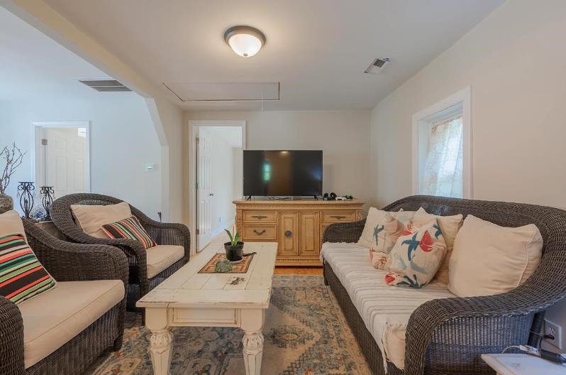 108 George Street Narrows VA 24124