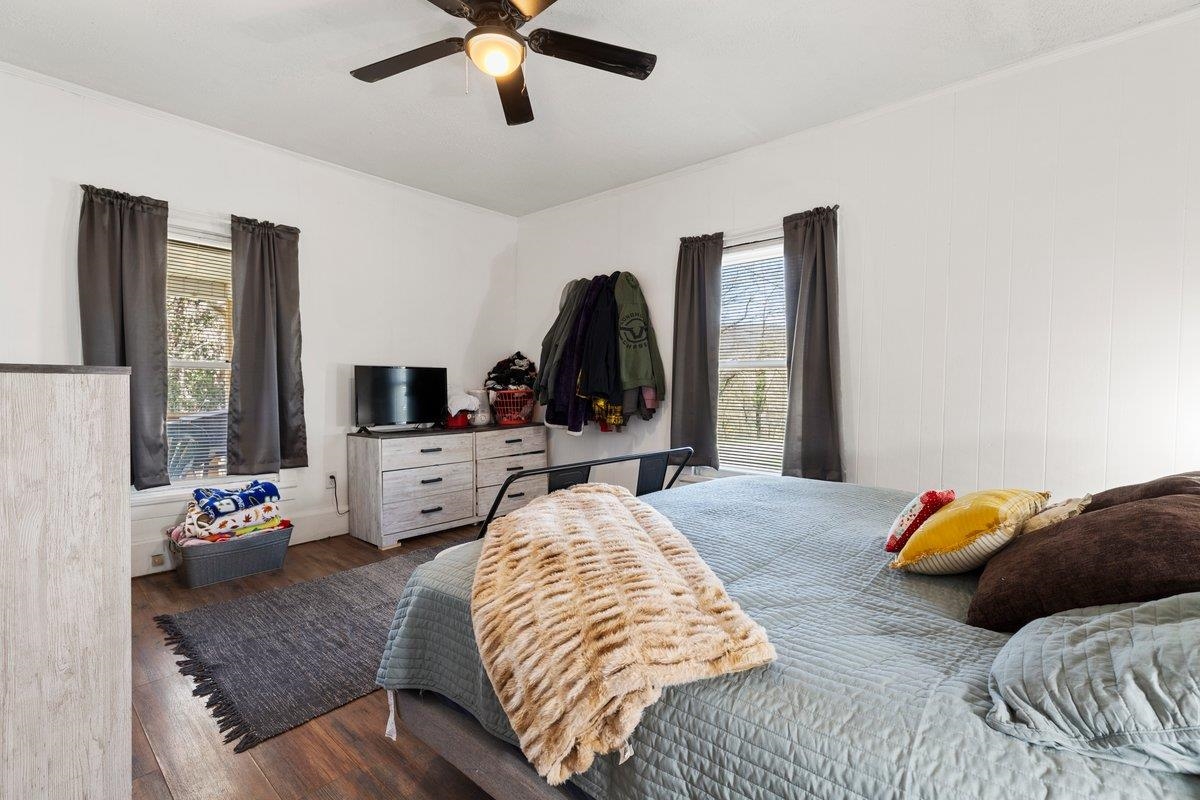 208 Holston Street Narrows VA 24124