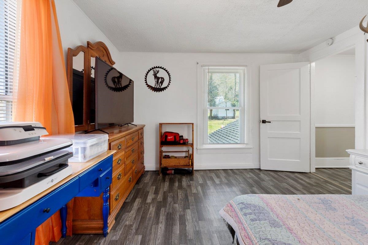 208 Holston Street Narrows VA 24124