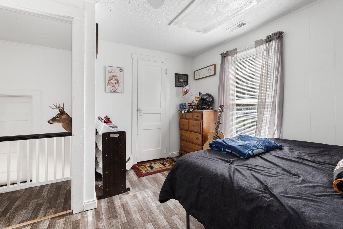 208 Holston Street Narrows VA 24124
