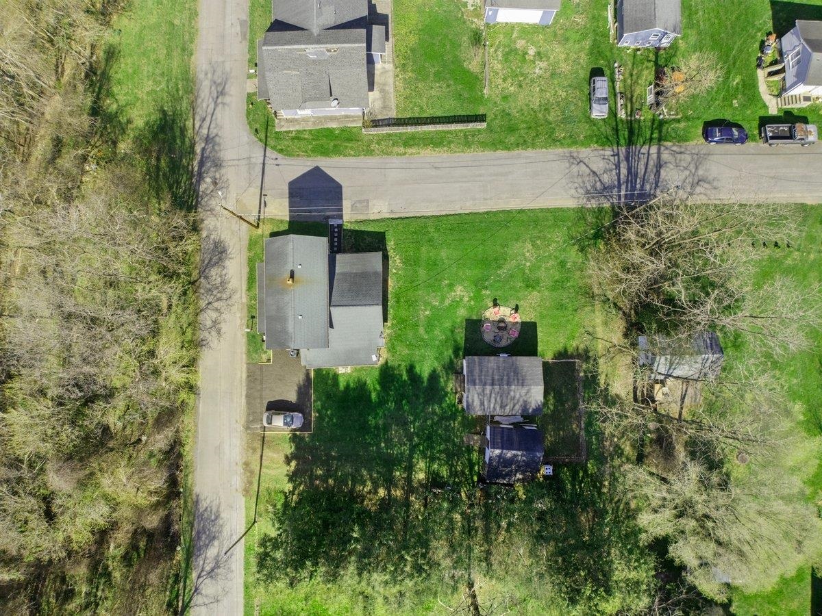 208 Holston Street Narrows VA 24124