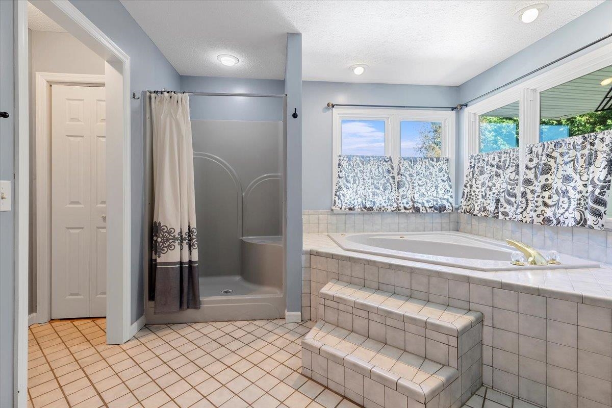 4805 Barton Drive Dublin VA 24084