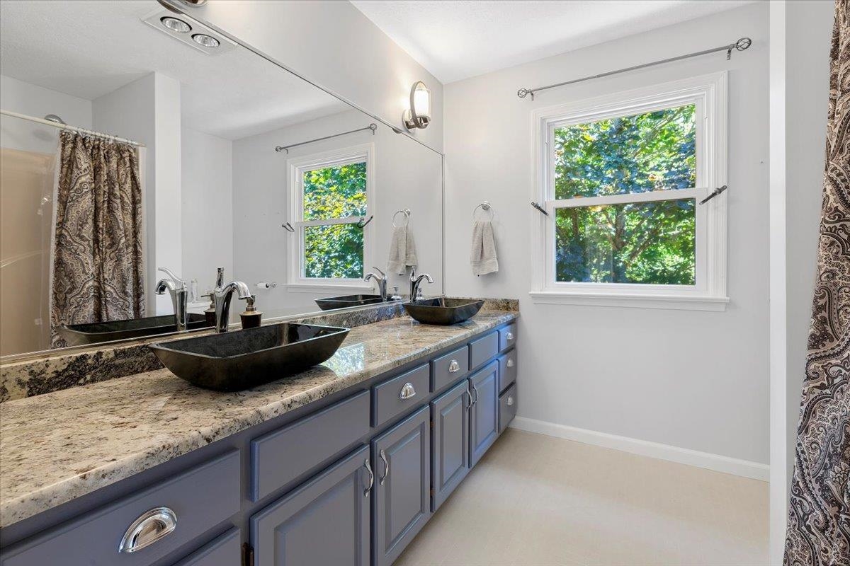 4805 Barton Drive Dublin VA 24084