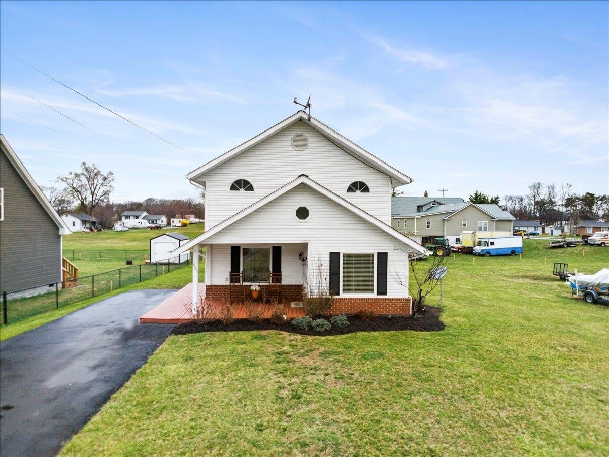 603 W Rock Road Radford VA 24141